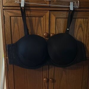 Brand new Torrid Black Underwire optional strapless T-Shirt Bra